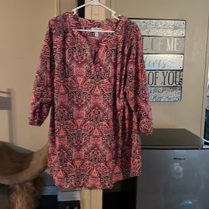 Croft&Barrow casual or dress blouse can be worn with leggings